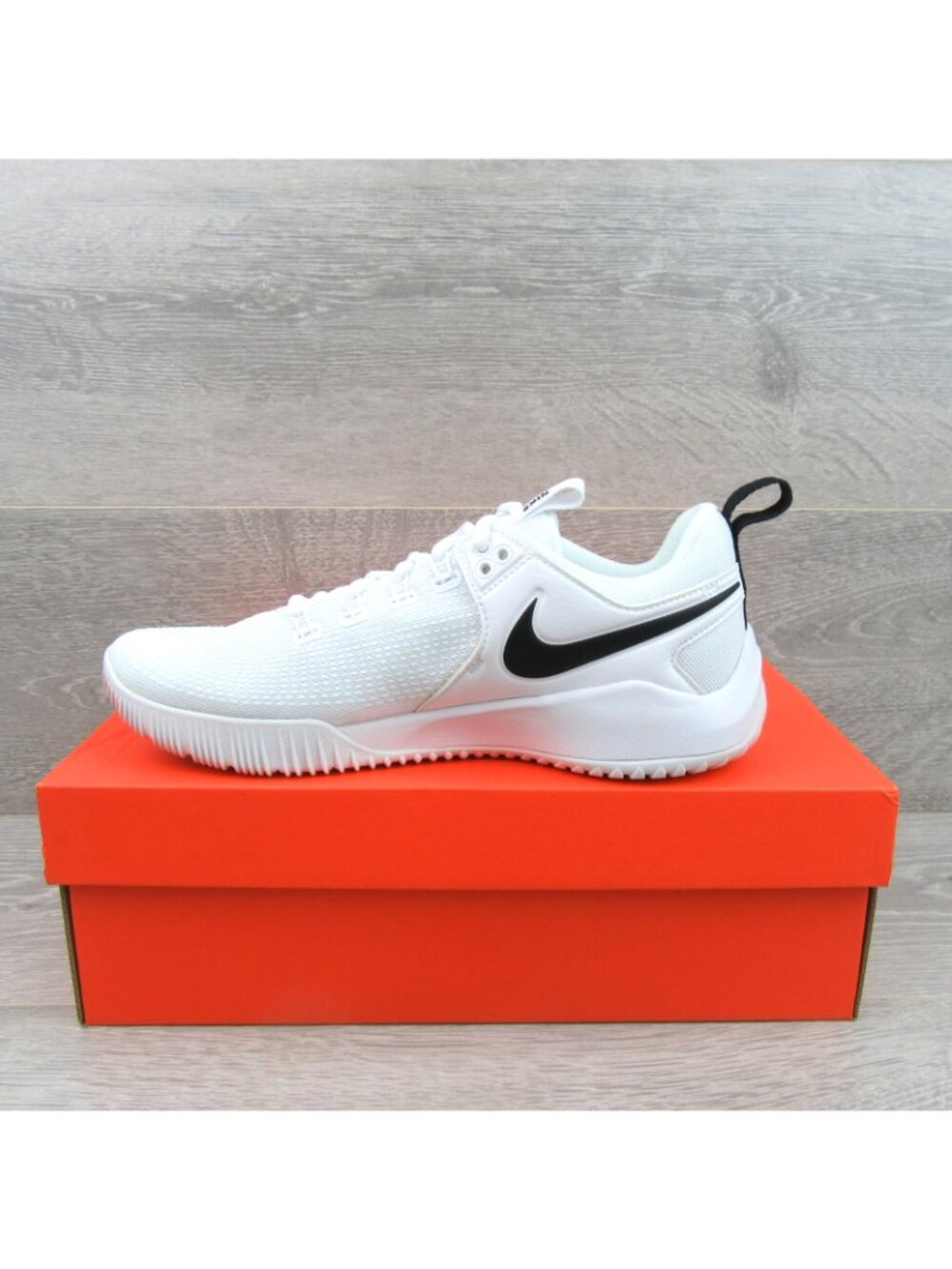 Nike Air Zoom HyperAce 2 White Volleyball Shoes Womens Size 8 NEW - Picture 3 of 16